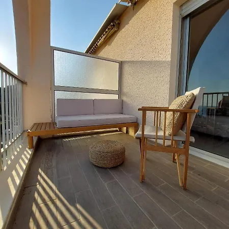 Un Balcon Sur La Appartamento *